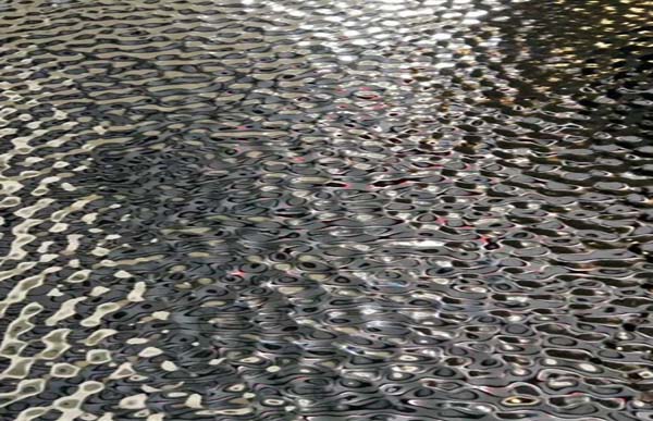 镜面水波纹